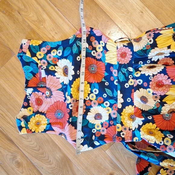 Modcloth Ixia 60's Colorful Floral Dress Size Small Made In USA Retro - Picture 8 of 10